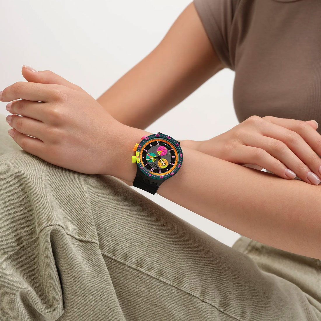 Swatch Neon Seppia SB02B104